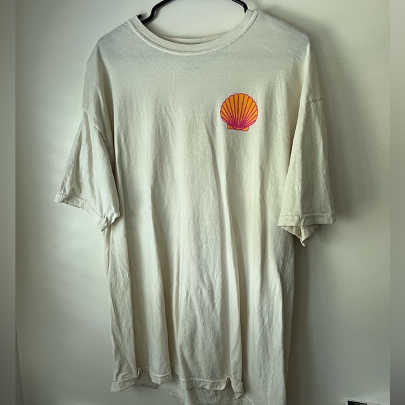 Meet Me at the Beach tshirt - Picture 4 of 4